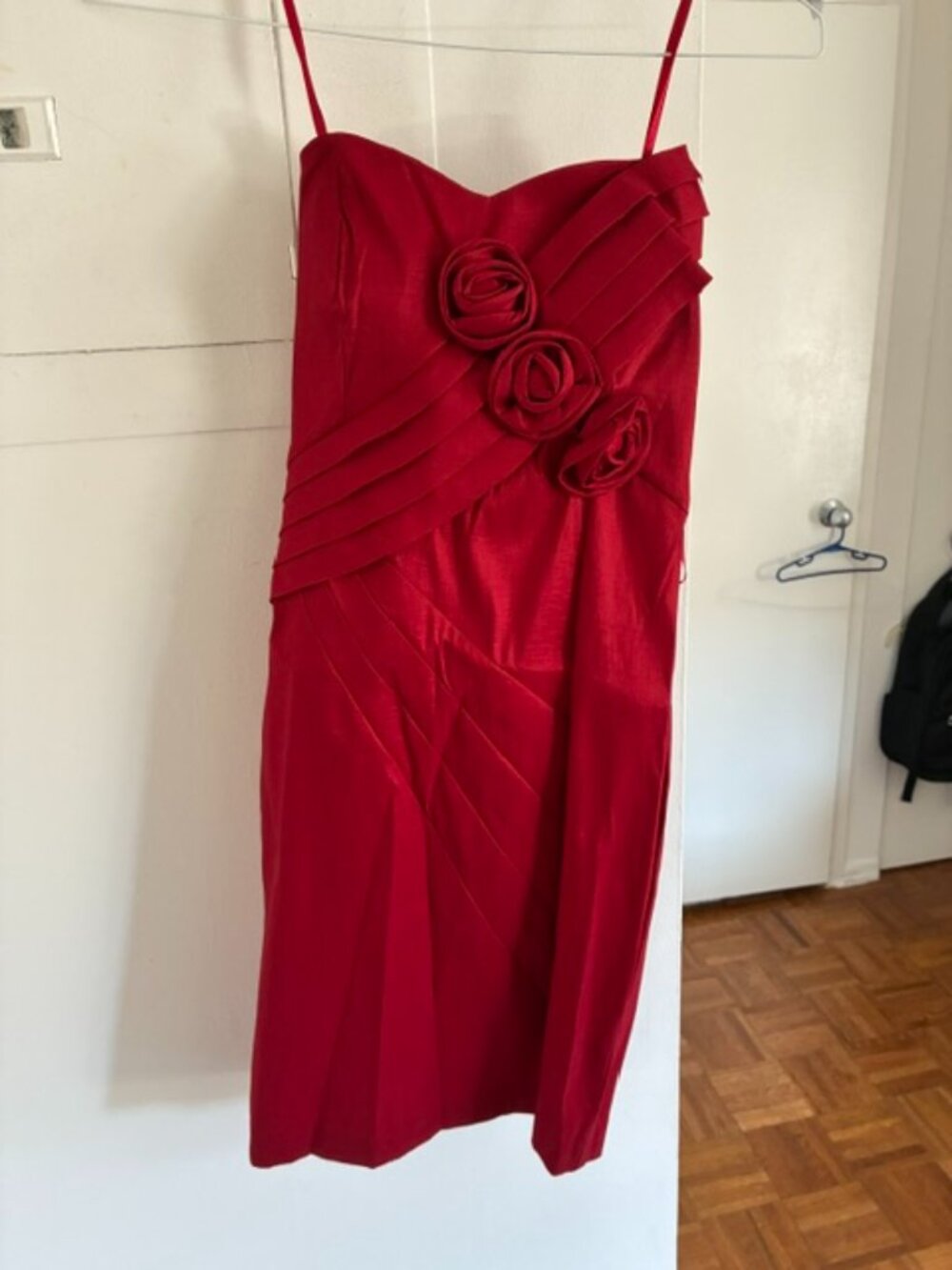 International concept - Bust cut red dress (size 4)